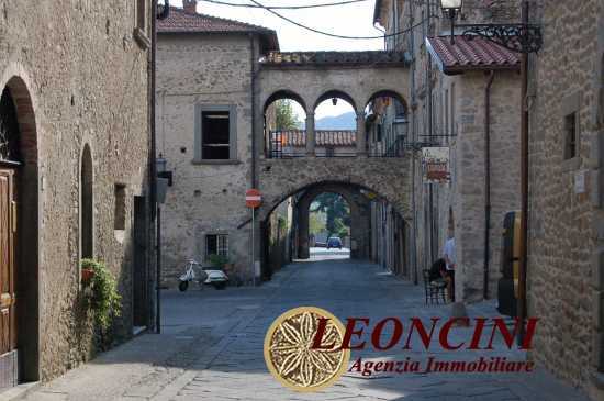 Locale commerciale in Vendita a Villafranca in Lunigiana Via del Borghetto