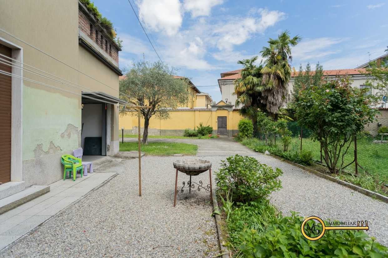 Villa in Vendita a Melzo Via Matteotti