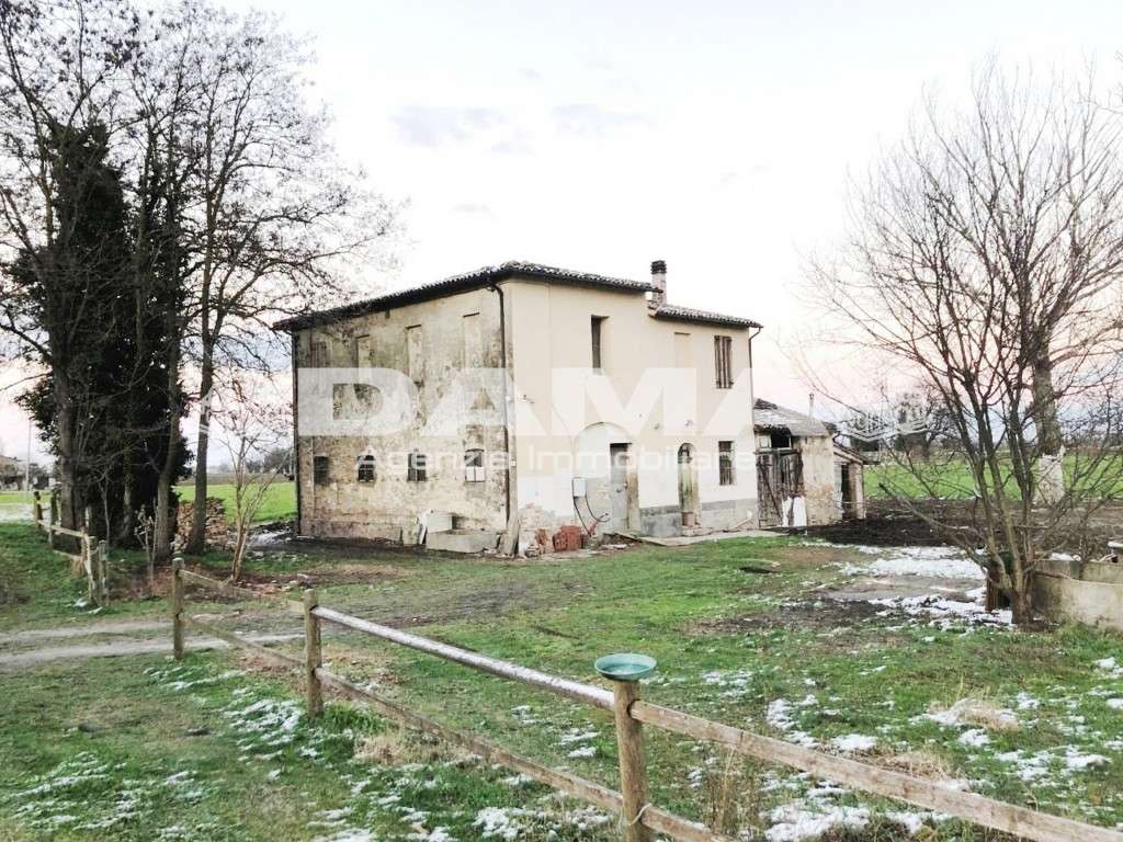 Casa indipendente in Vendita a Forlì