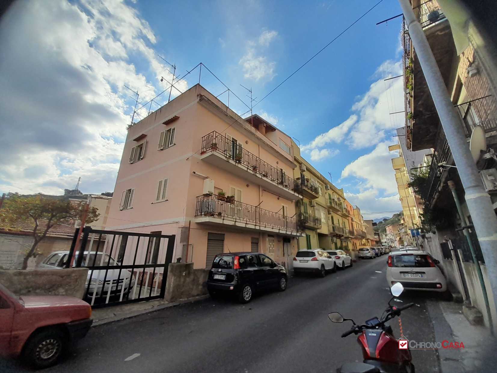 Appartamento in Vendita a Messina VIA DEL SANTO
