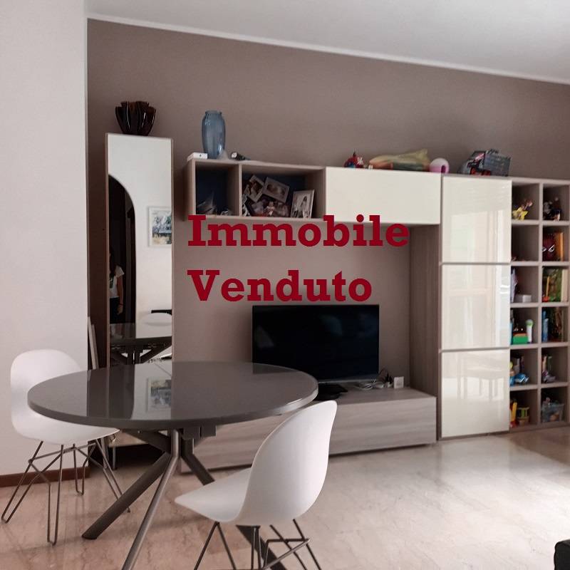 Appartamento in Vendita a Milano Via Michele Novaro, 6