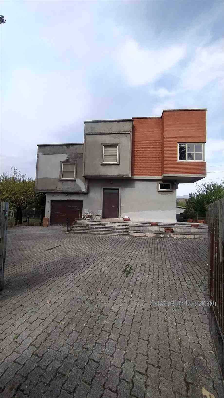 Villa in Vendita a Pontecorvo