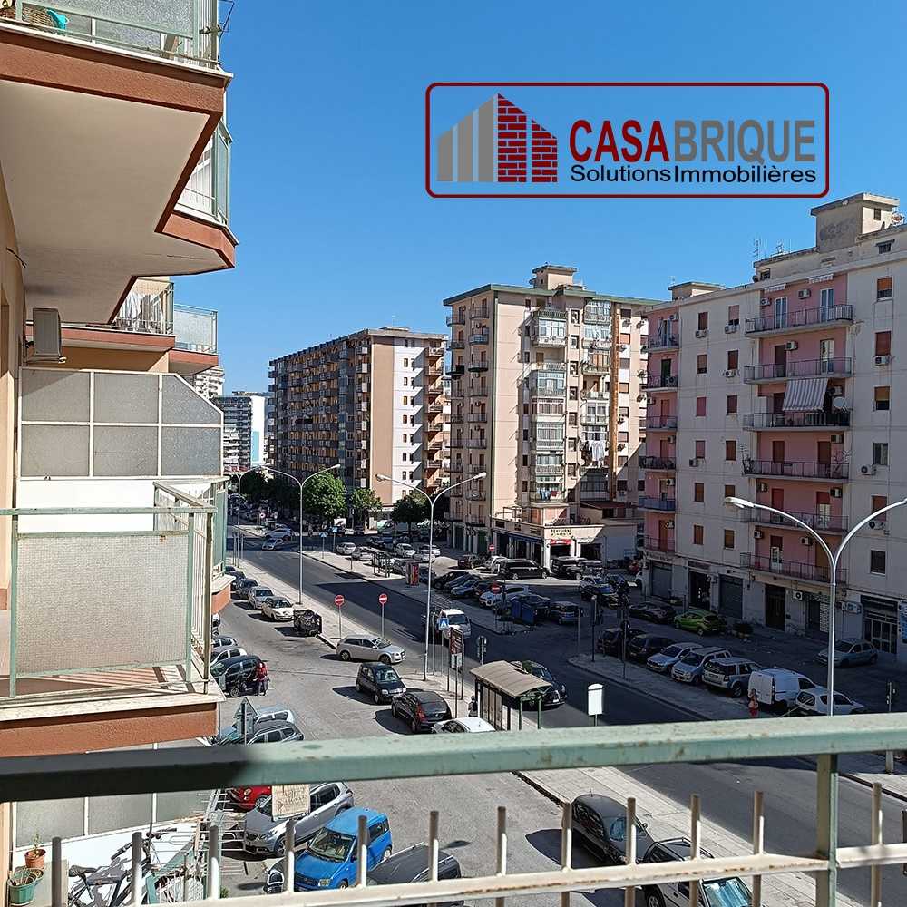 Appartamento in Vendita a Palermo Via Oreto