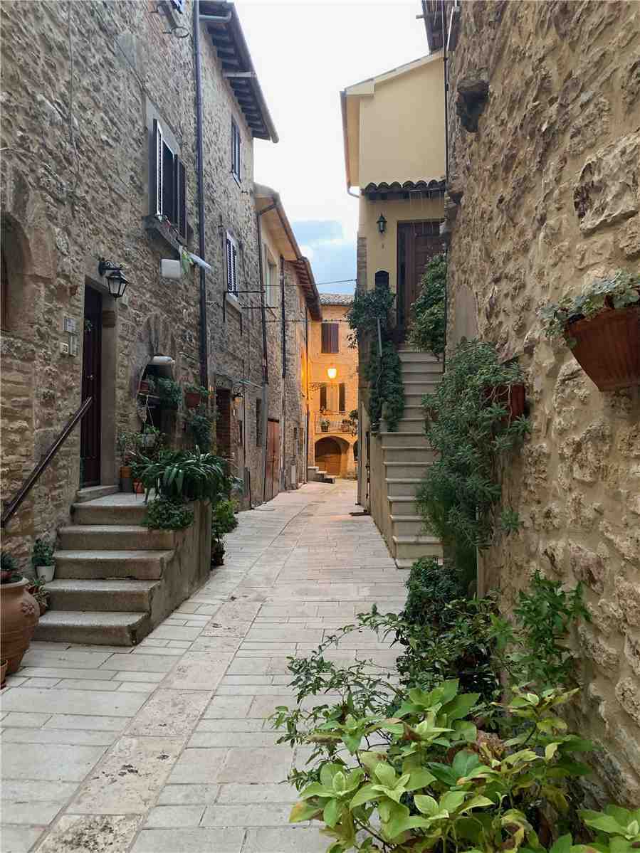 Palazzo - Stabile Via G. Garibaldi, 9, Gualdo Cattaneo