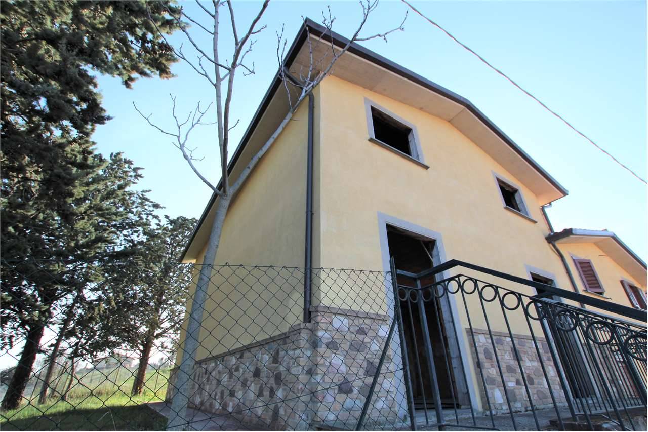Appartamento in Vendita a Perugia Fratticiola Selvatica