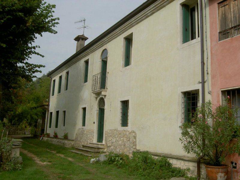 Villa in Vendita a Montecchio Maggiore
