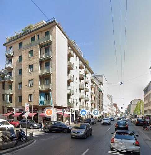 Appartamento in Vendita a Milano via Padova