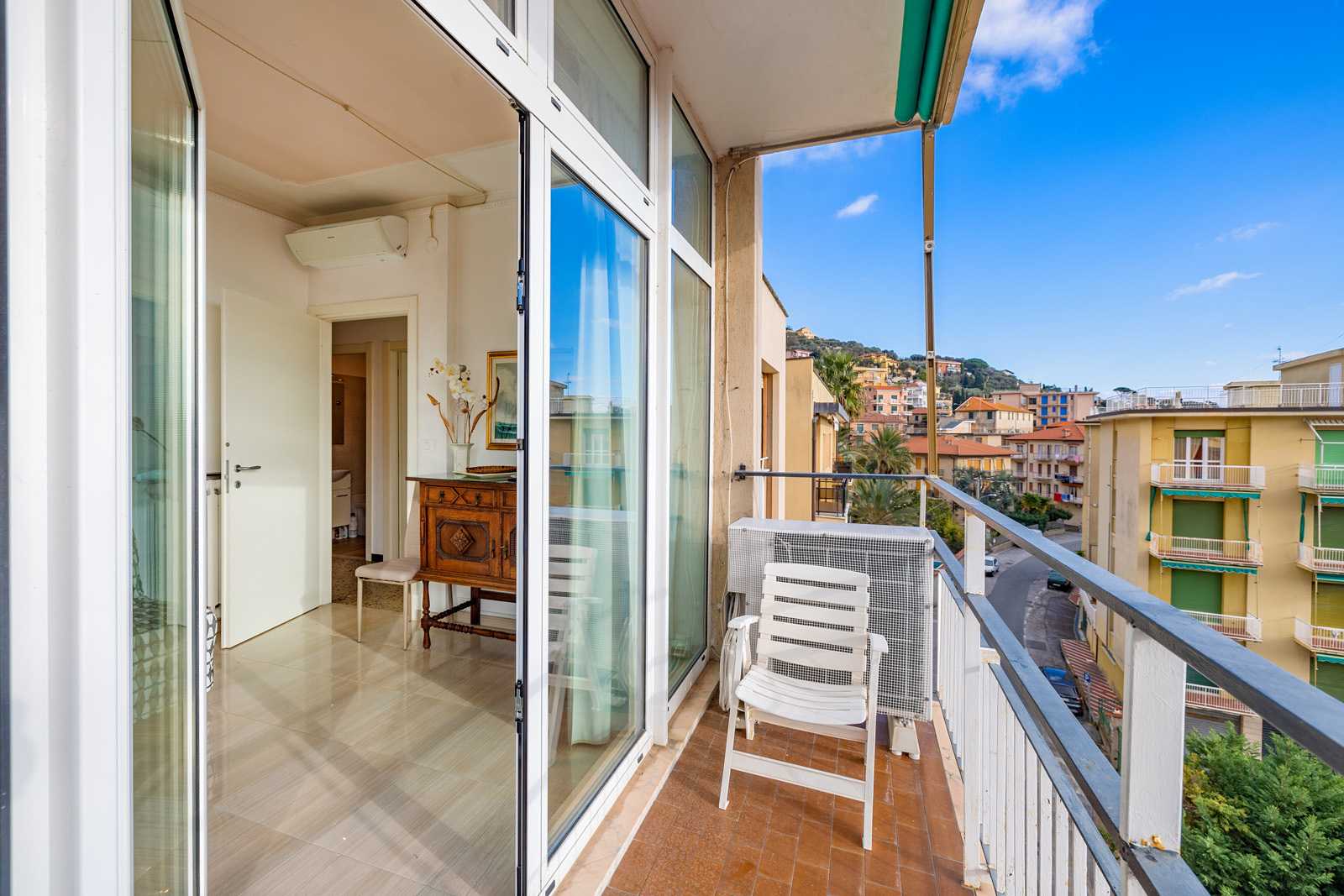 Appartamento Via delle Azalee, Finale Ligure